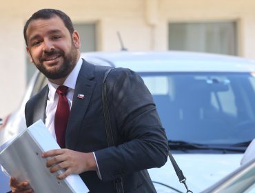 Sigue la polémica por test de drogas a subsecretario de Hacienda: Laboratorio confirma doble positivo