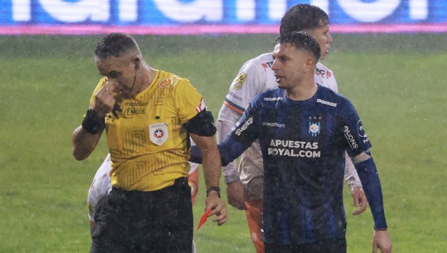 Árbitro Héctor Jona habría sido sancionado luego de su tenso cruce con jugador de Huachipato
