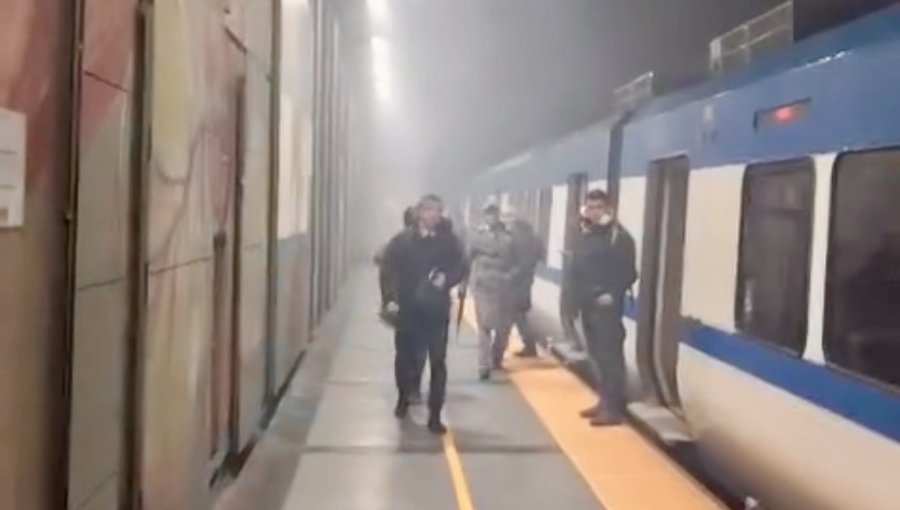 Explosión de transformador obliga a evacuar estación Hospital de Viña del Mar: servicio de Metro Valparaíso debió ser suspendido
