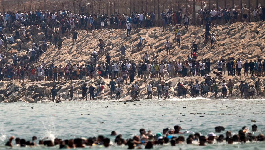 Francia refuerza los controles en la frontera con España tras la crisis migratoria en Ceuta