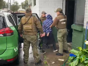 Carabineros detiene a banda juvenil tras robo armado de vehículo en Pudahuel