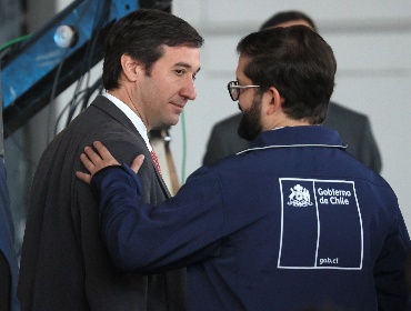 Presidente de la UDI asegura que Boric "estaba curado" al compartir polémica entrevista
