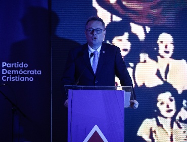 Nueva directiva de Democracia Cristiana define hoja de ruta 2026-2028 con foco en elecciones, regionalismo y renovación