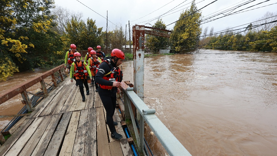 Delegado de Malleco advierte que vecinos aún se resisten a evacuar en Angol por paso del sistema frontal