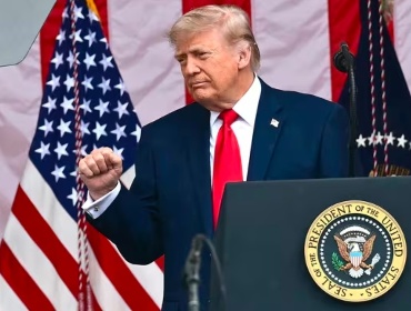Trump suspende ataque a Irán y exige acuerdo para evitar respuesta militar