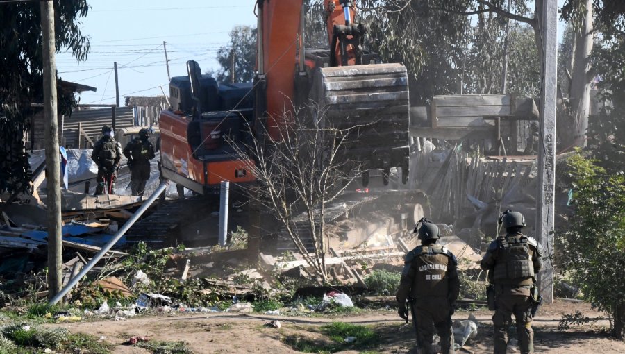 Retoman operativos para desalojar la megatoma de San Antonio en polígonos 1A y 2E