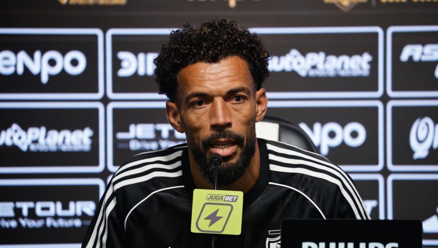Vozinha asegura en su presentación que nunca dudó de fichar en Colo-Colo: "La decisión fue muy clara"