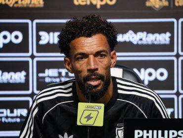 Vozinha asegura en su presentación que nunca dudó de fichar en Colo-Colo: "La decisión fue muy clara"