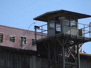 Gobierno confirma construcción de nueva cárcel en la región de Valparaíso y anticipa cierre de recintos "anticuados e ineficientes"
