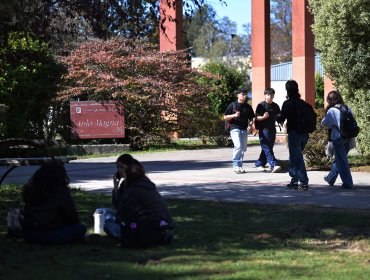 Revisión a Becas Chile detecta deuda de $92 mil millones por incumplimientos de 1.666 beneficiarios