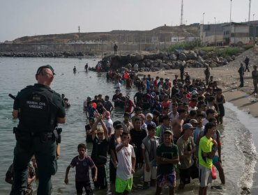 Unión Europea asegura que "superó la prueba" tras crisis migratoria en Ceuta y llama a acelerar el pacto migratorio