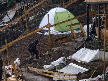 "Prolongación del desastre": académica advierte que nulos avances en reconstrucción de El Olivar revictimiza a las familias