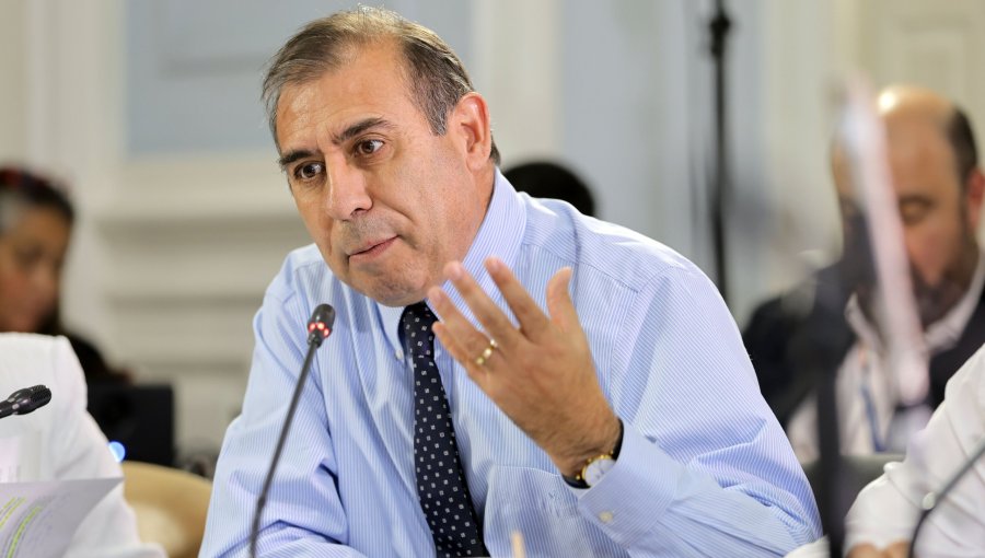 Senador Gahona apoyará la megarreforma tras compromiso del Gobierno de asegurar recursos para la reconstrucción de Coquimbo