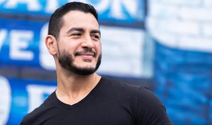 Abdul El-Sayed, el candidato musulmán de izquierda que ganó las primarias de Michigan y hace temblar al Partido Demócrata