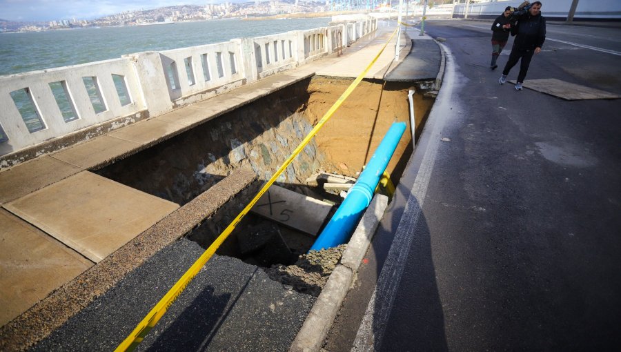 Obras en Av. Altamirano partirían a fines de agosto y segundo socavón sigue en evaluación