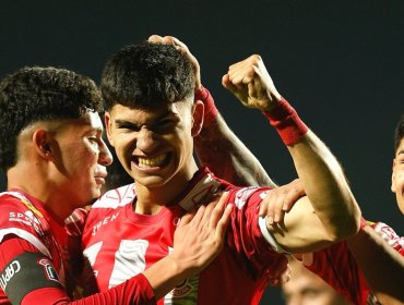 U. La Calera golea a S. Wanderers en La Pintana y clasifica a octavos de final de la Copa Chile