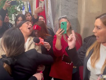 Mesa del Senado remite a Comisión de Ética enfrentamiento entre Campillai y Flores en el Congreso