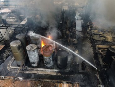 Gobierno pedirá el cierre de la empresa química que se incendió por "no cumplimiento de ciertas normativas que son básicas"