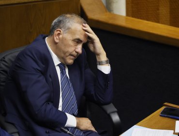 Fiscalía confirma investigación por eventual caso de violencia intrafamiliar que involucra al senador Fidel Espinoza en Viña del Mar