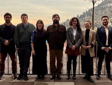 Gabriel Boric se reúne con candidatas a liderar el Frente Amplio y llama a fortalecer la unidad progresista