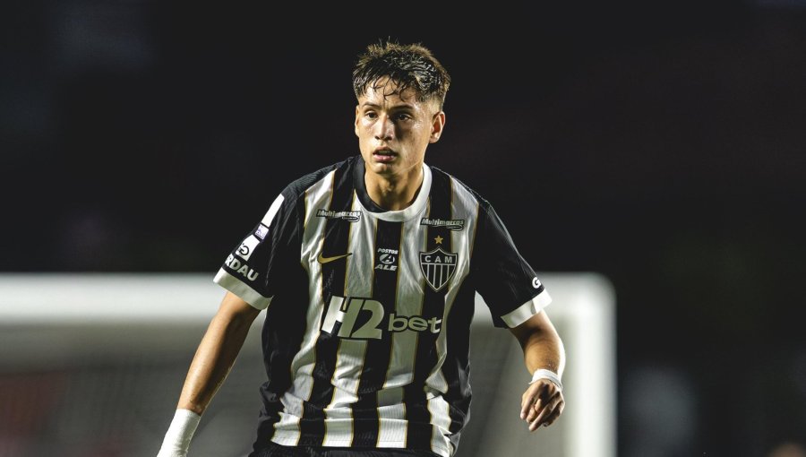 Vicepresidente de Atlético Mineiro confirma negociaciones "en marcha" con Colo-Colo por Iván Román
