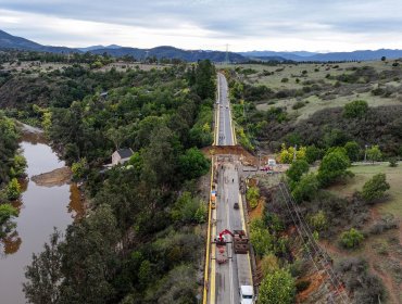 Puente mecano comienza a operar y recupera conectividad entre Catapilco y La Laguna