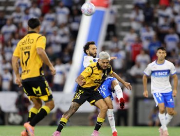 Conmebol confirma árbitros para los partidos de la UC y Coquimbo en octavos de Copa Libertadores