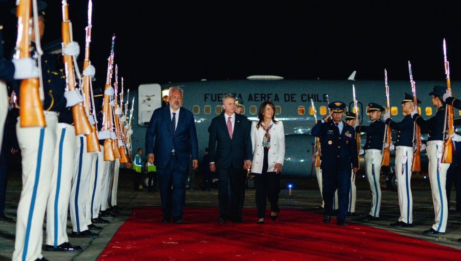 Presidente Kast llega a Cali para participar en cambio de mando de Colombia y destaca "compromiso de trabajar por la seguridad"