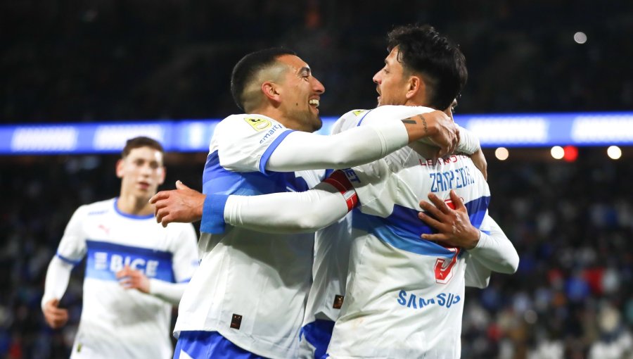 La UC derrota a Cobresal por la Liga de Primera y llega con confianza para el duelo contra Estudiantes por Copa Libertadores