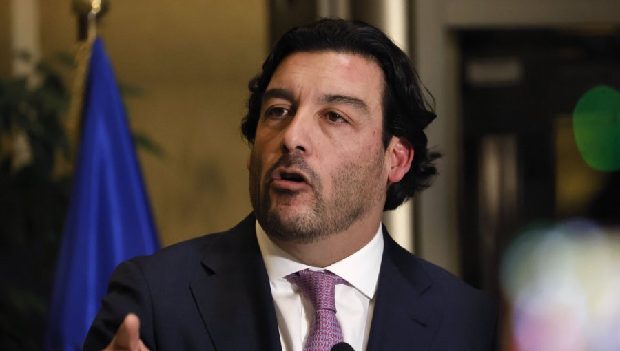 Diputado Leiva critica agenda en materia seguridad y espera que Arrau "no se comporte como Quiroz"