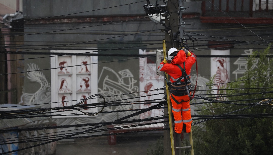 Chilquinta reflejará compensaciones por cortes de luz durante el sistema frontal en boletas de septiembre