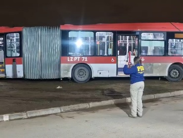 Investigan homicidio de pasajero apuñalado en bus del Sistema Red en La Pintana