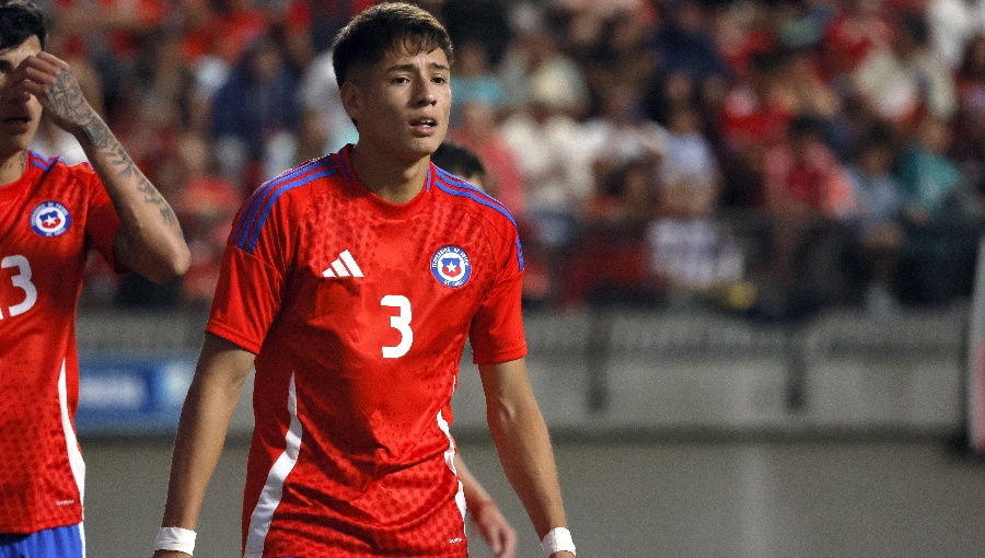 Iván Román llegó a Chile para sellar su préstamo a Colo Colo