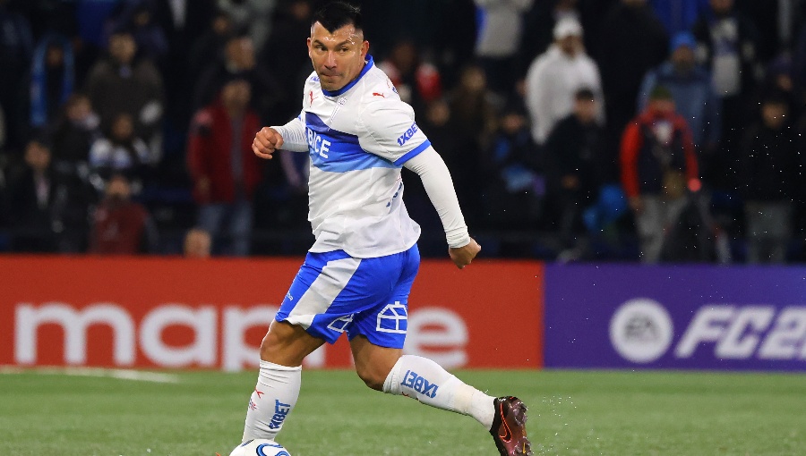 Gary Medel revela su diálogo con Garnero tras volver a jugar por Universidad Católica