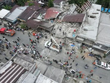 Presidente De la Espriella confirma 111 muertos y 87 heridos tras terremoto de magnitud 7,4 que sacudió Colombia