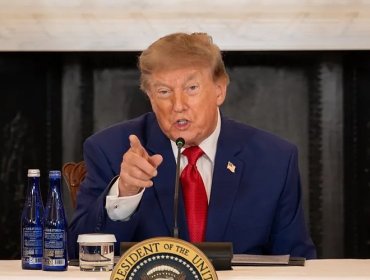 Donald Trump exige a Irán una "indemnización" por todas las personas que han "matado y herido"
