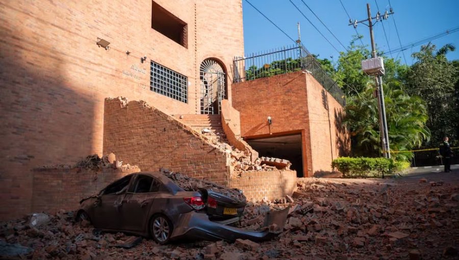 Terremoto de 7,4 grados deja al menos 22 muertos y graves daños en Colombia