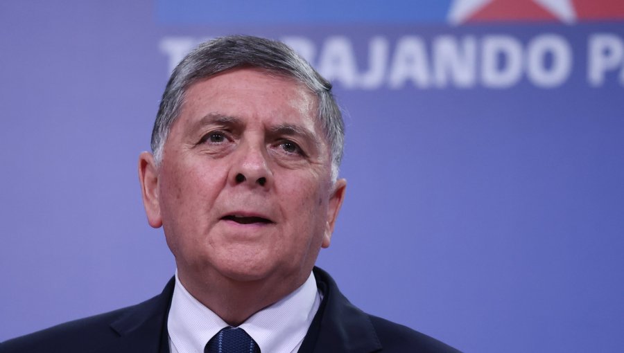 Alvarado defiende reforma constitucional del Gobierno y pide apoyo transversal: "La seguridad es una tarea de todos"