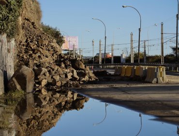 Editorial: La "burocracia" del Sernageomin y el cierre de avenida España que ocasiona caos en Valparaíso y Viña del Mar