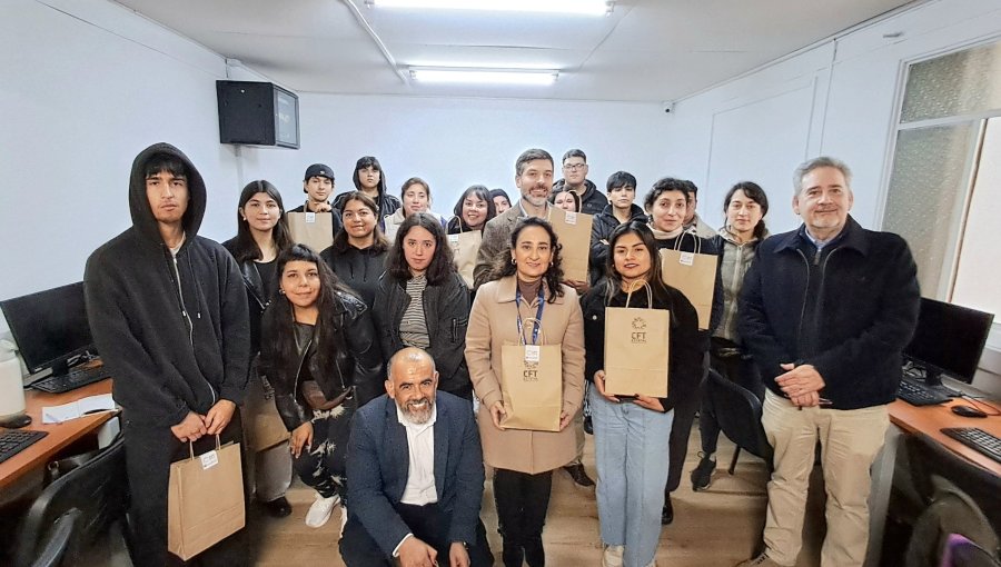 Capacitación con proyección laboral: Sence y CFT Estatal inician nuevos cursos en Viña del Mar y Limache