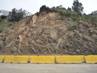 Ministerio de Vivienda anuncia millonarias obras para recuperar conectividad de la avenida España tras remoción en masa