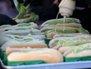 Ventas de comida rápida crecen 4,3% en el semestre, pero cae el gasto por boleta