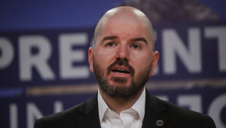 Exministro Jackson por críticas del Presidente Kast a encuesta Casen: "Es parte de los resabios del candidato, negando los datos"