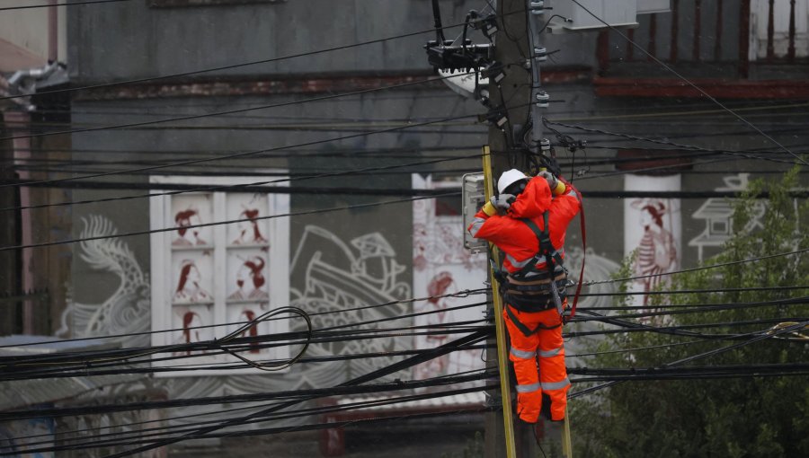 SEC instruye reforzar planes de emergencia de eléctricas ante sistema frontal en el norte