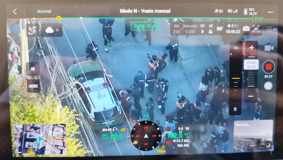 Seguimiento con cámaras y dron termina con dos motochorros detenidos tras asalto en pleno centro de Viña del Mar