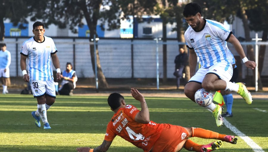 Cobreloa empate con Magallanes y corre riesgo de perder el liderato de la Liga de Ascenso