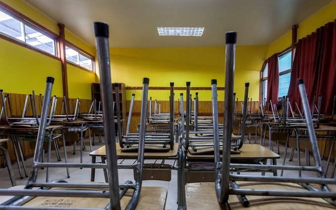 Suspenden las clases para este viernes en Iquique, Alto Hospicio y la zona costera de Tarapacá a raíz del sistema frontal