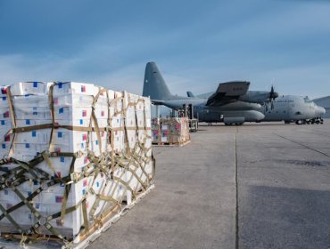 Chile concreta envío de 10 toneladas de ayuda humanitaria a Colombia tras devastador terremoto
