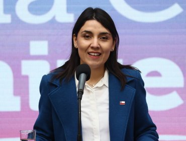 Ministra Marín aborda el desempleo femenino y las medidas que tomarán para crear más trabajo: "Miramos con mucha esperanza el 2027"