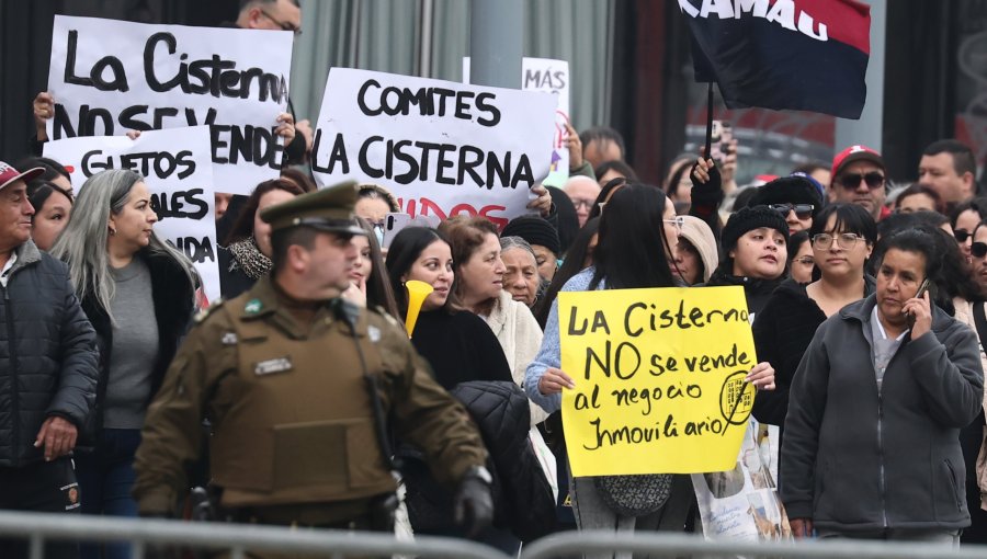 Alcaldes, parlamentarios y comités piden a Kast derogar modificación a la Ordenanza General de Urbanismo y Construcción